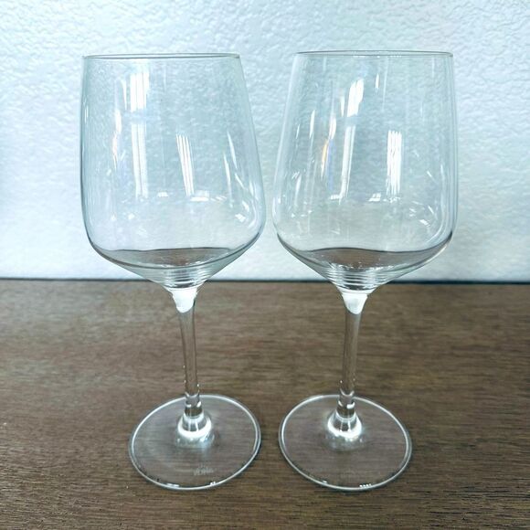 Rona Wine Glasses Set of 2 - Picture 1 of 3